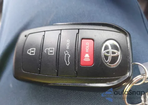 2022 Toyota Corolla Cross Xle из США, поврежденный, VIN 7MUDAAAG2NV024259